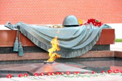 Russia - Moscow - Manege Square - Tomb of the Unknown Soldier