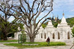 Myanmar - Mandalay - Kuthodaw Paya