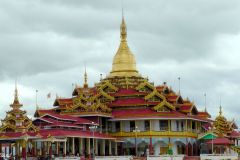 Myanmar - Inle Lake - Phaung Daw Oo Paya