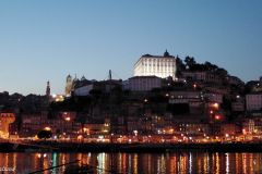 Portugal - Porto - Rio Douro - Gaia (Ribeira)