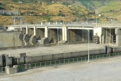 Portugal - Rio Douro - Barragem da Régua