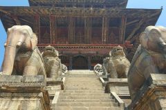 Nepal - Kathmandu Valley - Bhaktapur - Durbar Square - Nyatapola Pagoda