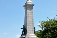 Canada - Montreal - Monument a Sir George-Etienne Cartier
