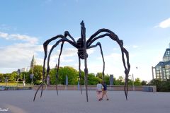 Canada - Ottawa - National Gallery - The Maman Statue