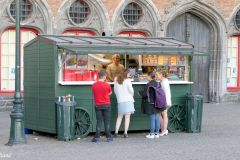 Belgium - Bruges - Markt - Place to buy fries