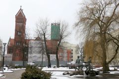 Belarus - Minsk - Church of Saints Simon and Helena (Red Church) - Sculpture The Youth