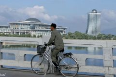 DPRK - Pyongyang - Taedong River - Ghungsong Bridge - Science and Technology Park - Unification Front Tower