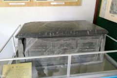 DPRK - Kaesong - Koryo Museum - Koryo Songgyungwan - Sarcophagus