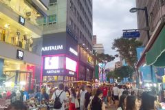 ROK - Seoul - Myeong-dong