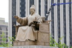 ROK - Seoul - Sejong-daero street - Statue of King Sejong the Great of Joseon