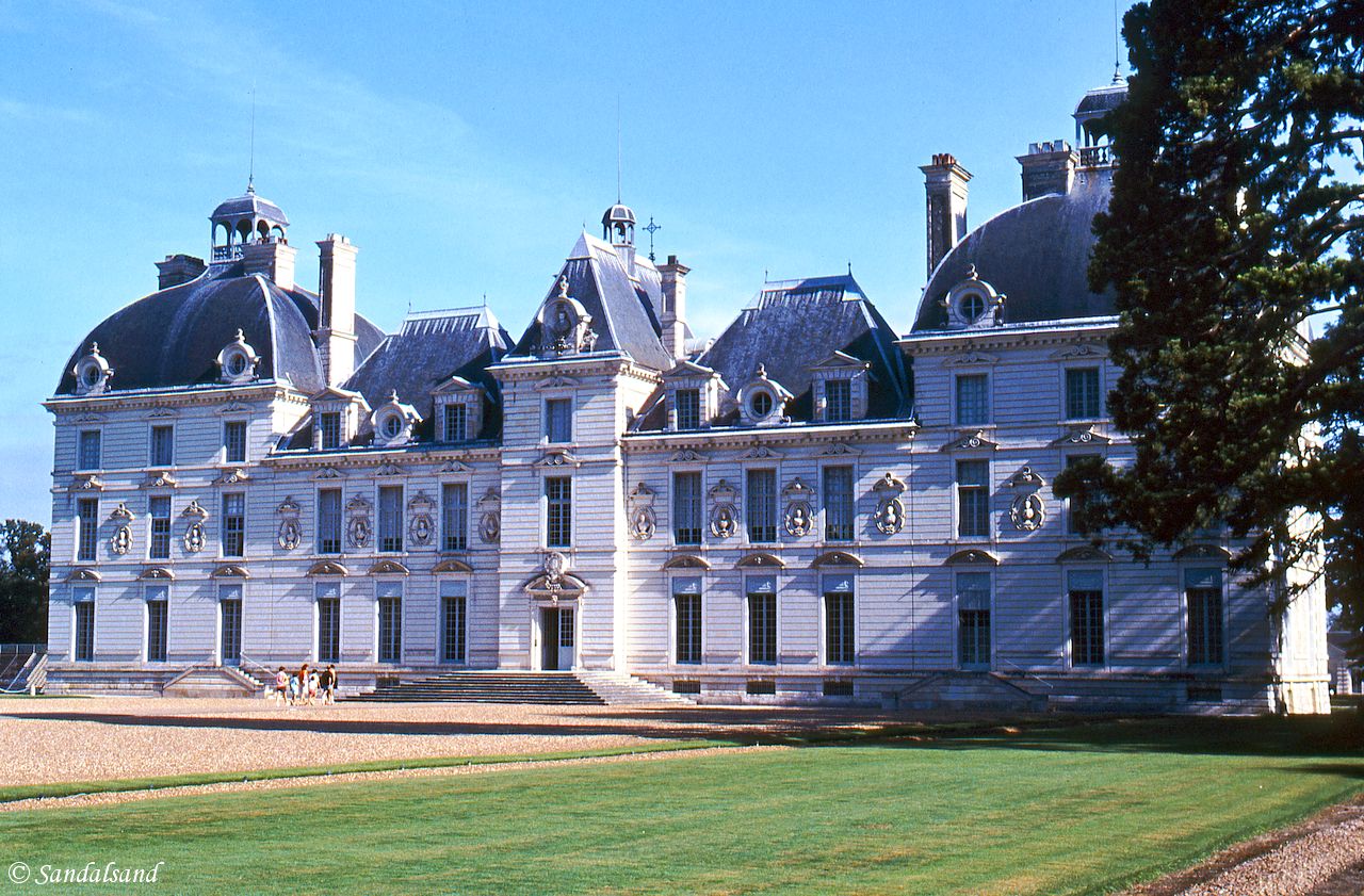 World Heritage #0933 – Loire Valley