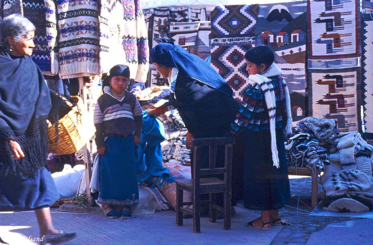 Otavalo – The Amerindian market town