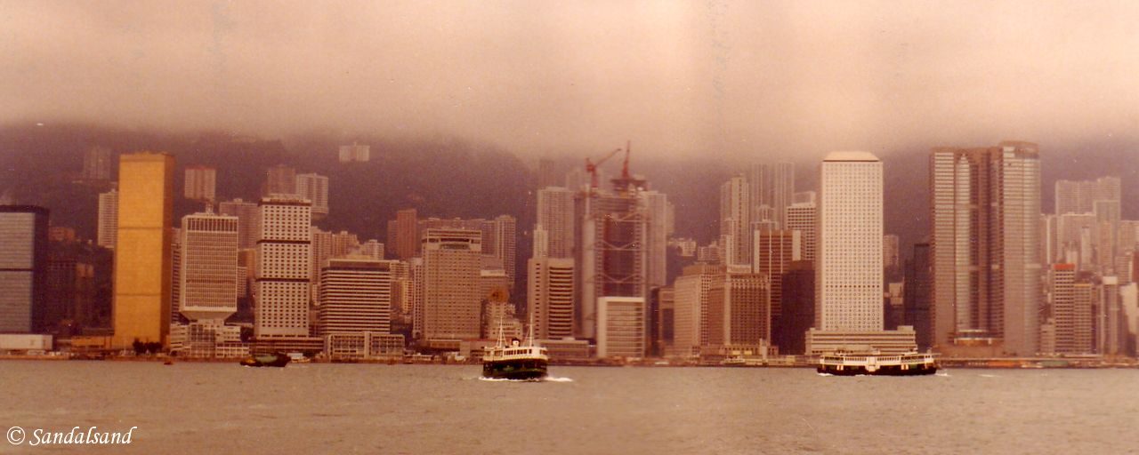 Hong Kong - HK Central - HK Island, seen from Kowloon with two crossing Star Ferries