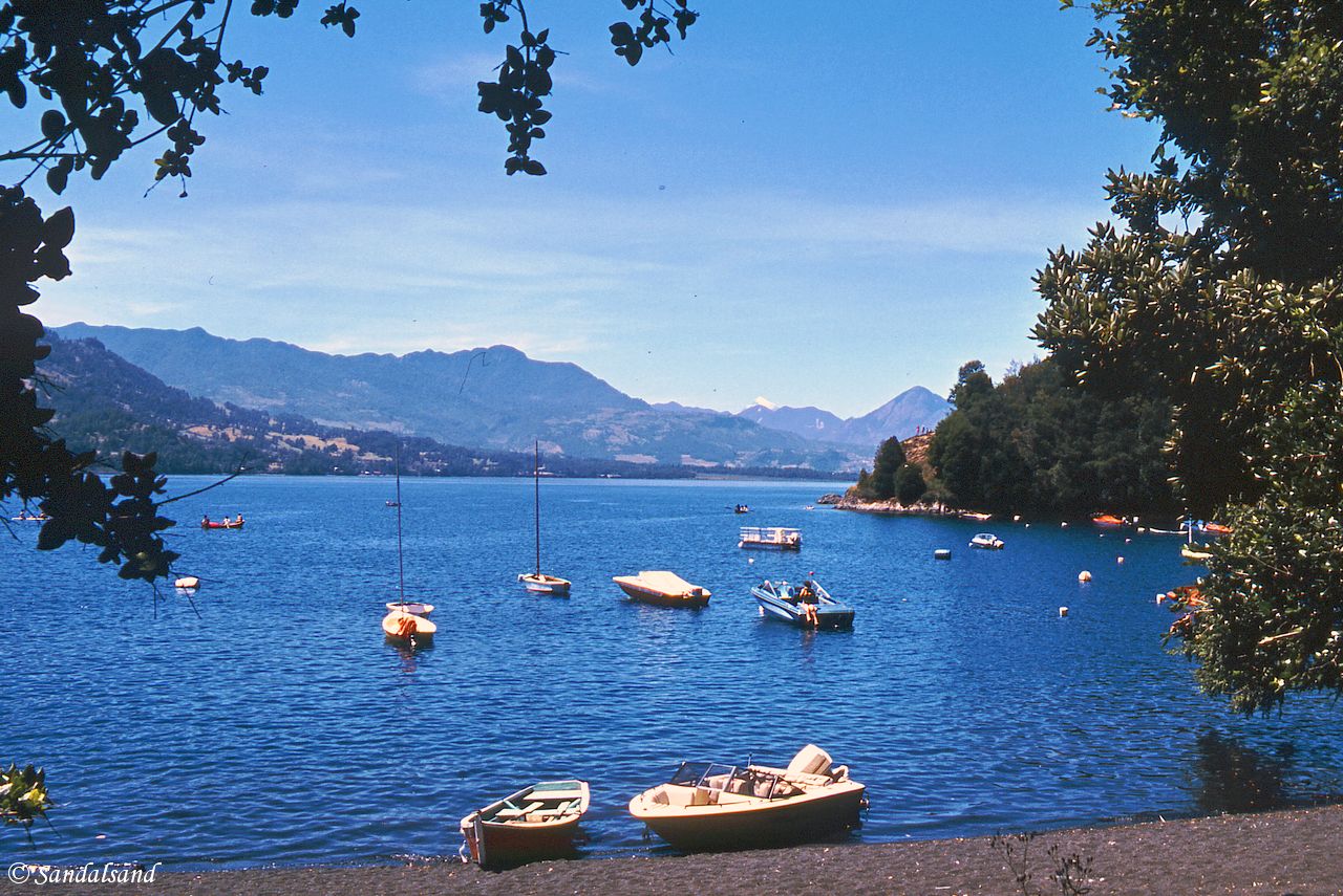 Chile - Lican Ray beach - Lago Calafquén