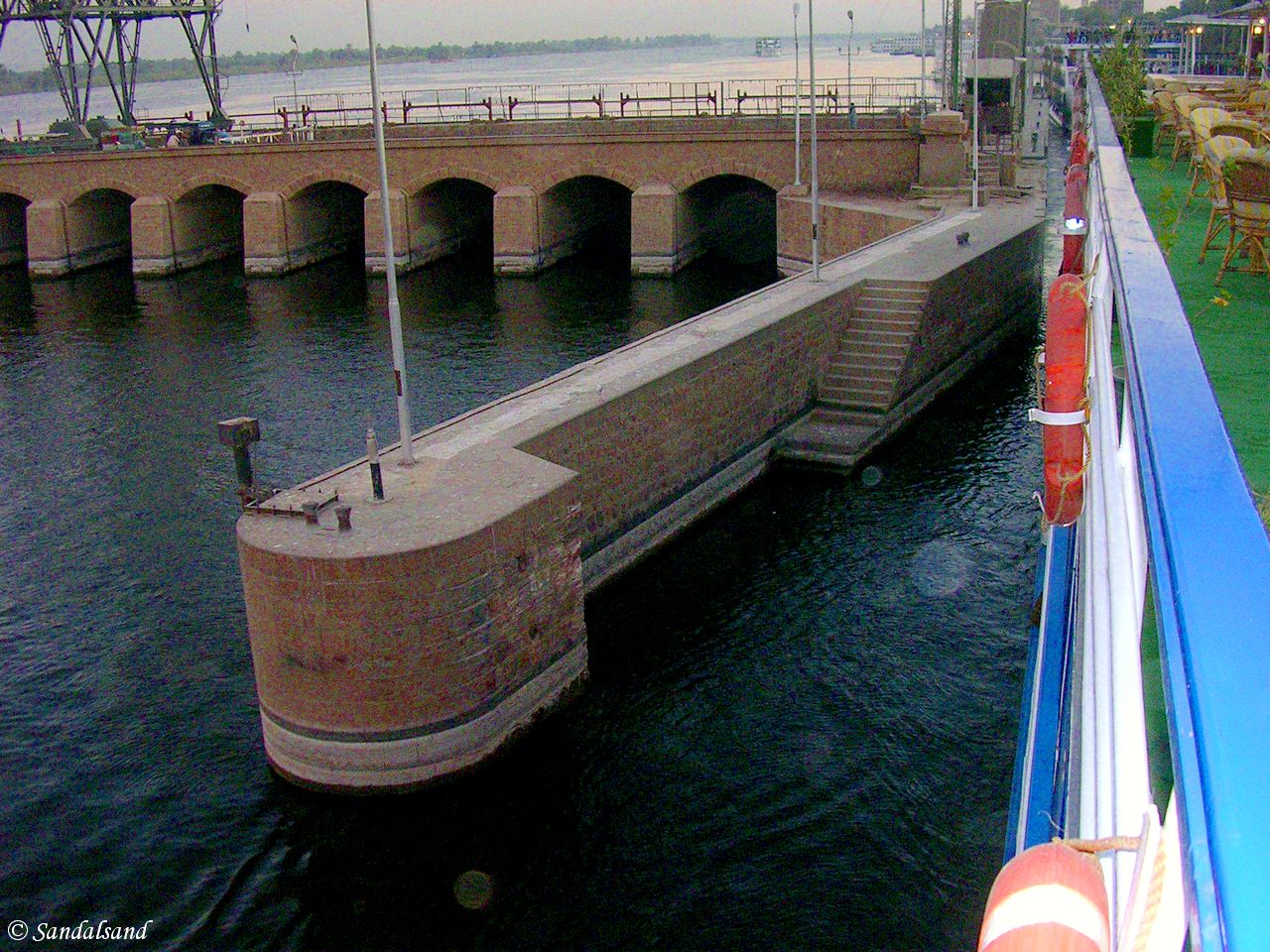 Egypt - Esna - The locks in the Nile River