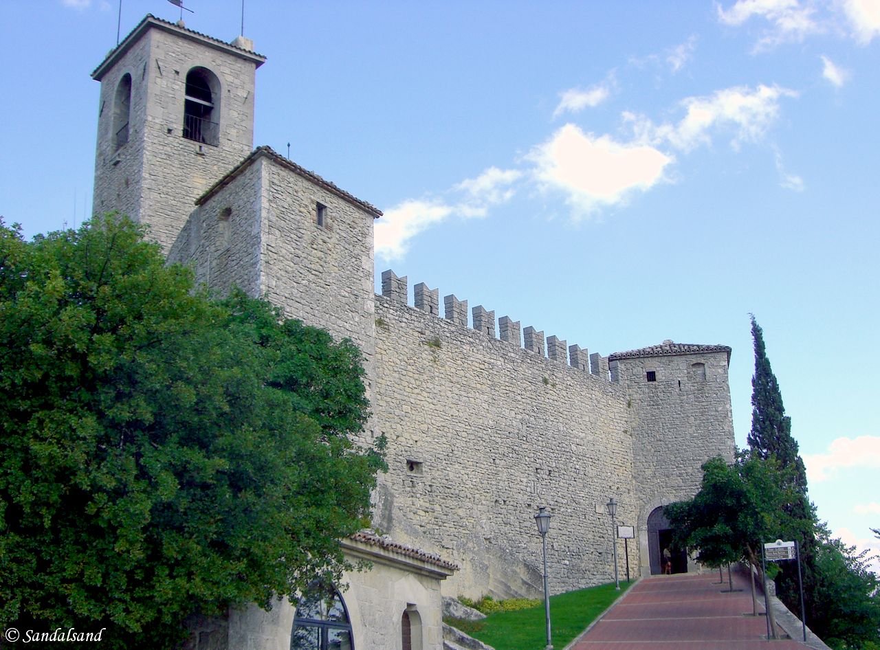 Italy – San Marino Italy - San Marino