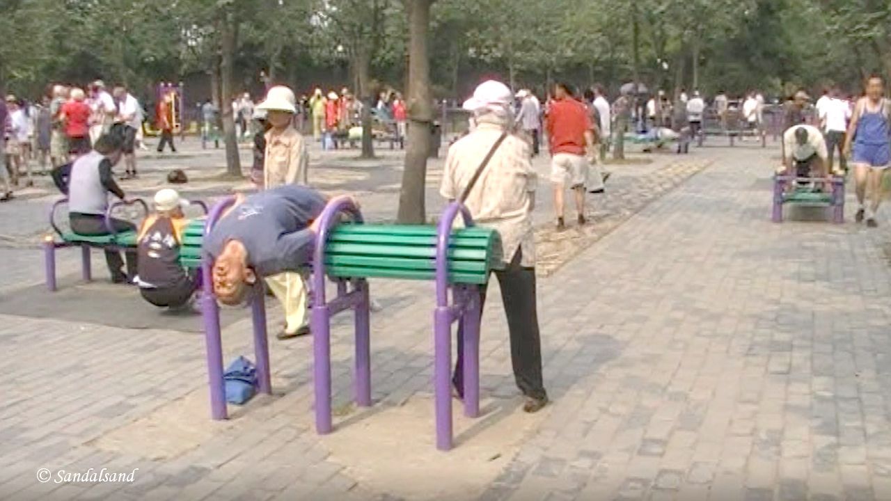 China - Beijing - Gymnastics in Temple of Heaven Park