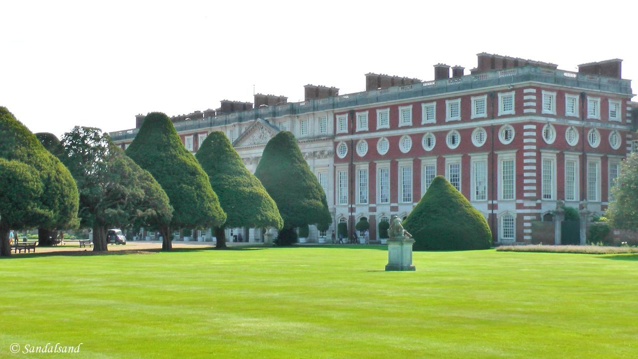 England - London - Hampton Court Palace