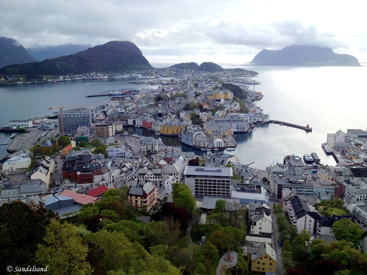 Møre og Romsdal – Ålesund – Utsikt fra Aksla Møre og Romsdal - Ålesund - Utsikt fra Aksla