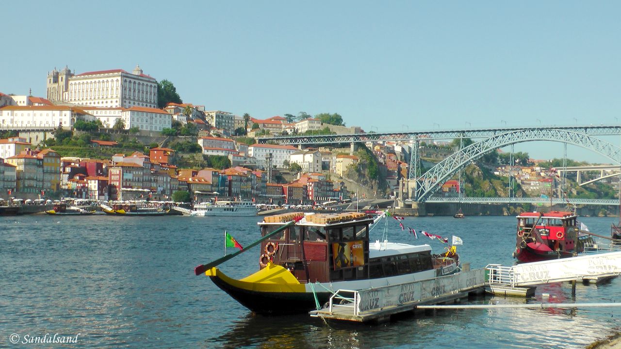 Portugal - Porto - Gaia - Rio Douro (Ribeira)