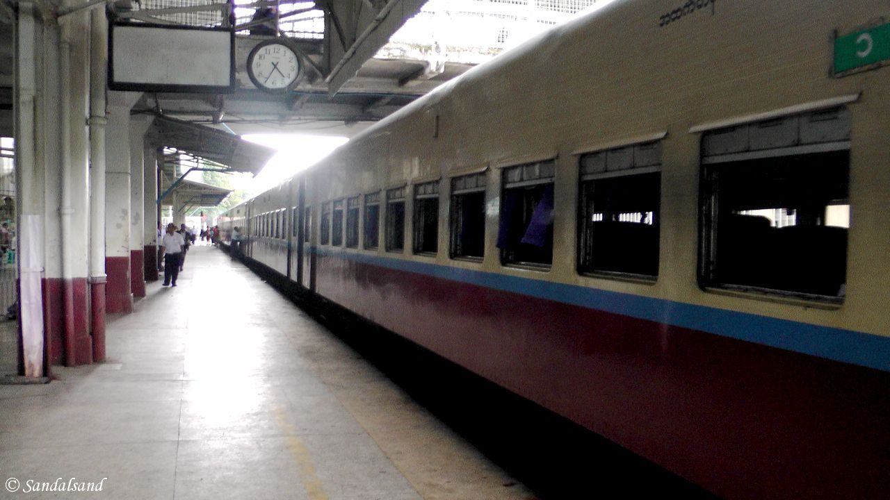 Myanmar - Yangon-Mandalay Train