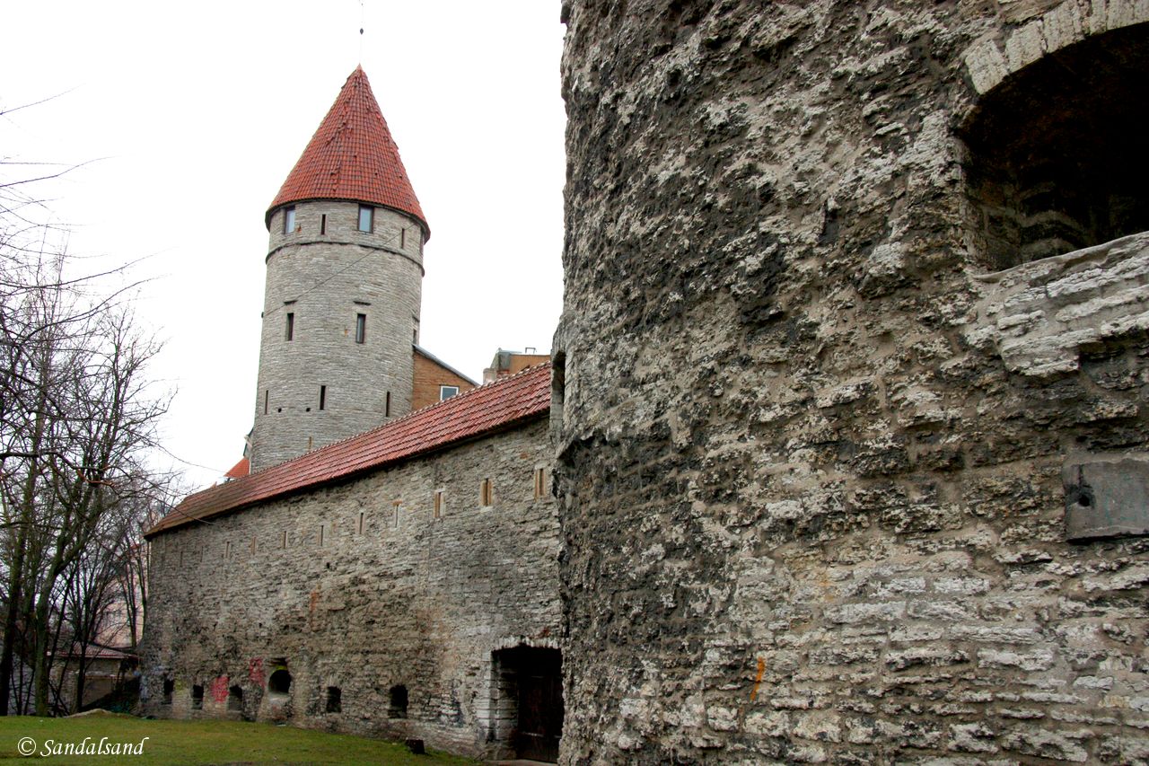 Estonia - Tallinn - City wall