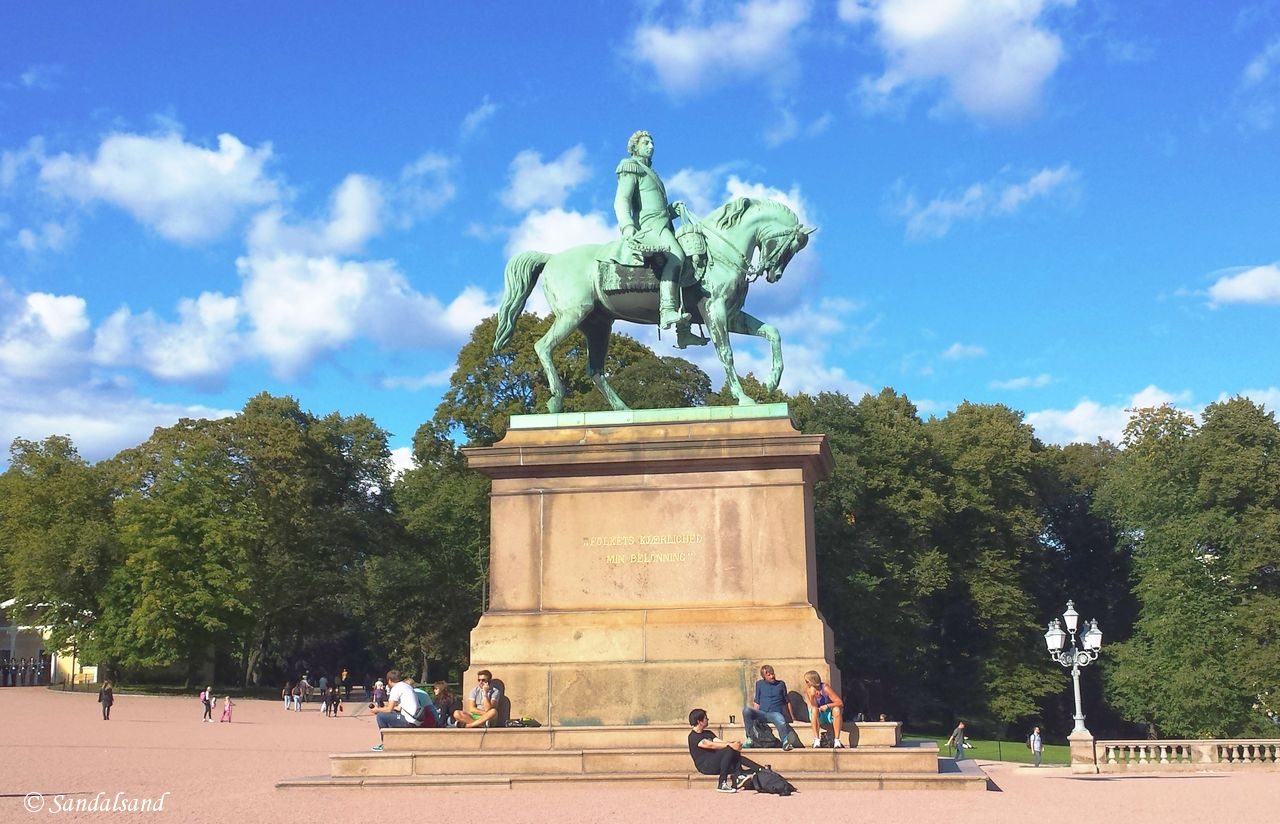 Oslo - Skulptur - Kong Karl III Johan, Slottsplassen