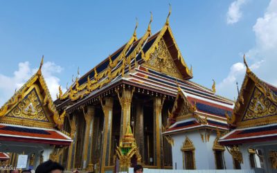 Glitter, gold and emerald in The Grand Palace of Bangkok