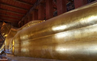 The lovely sound of Wat Pho’s bronze bowls, Bangkok