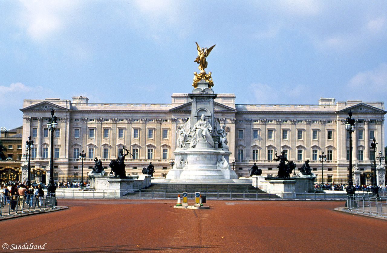 England - London - Buckingham Palace