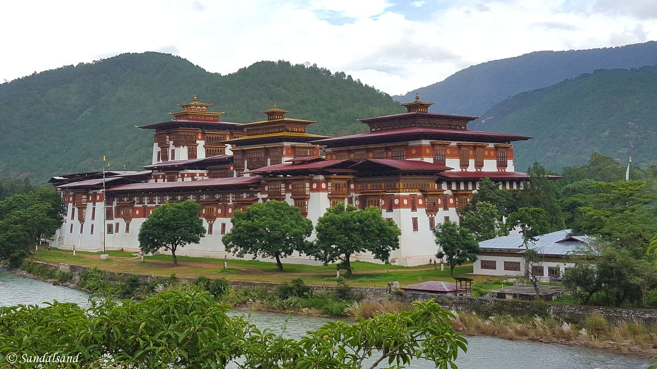 The Dochula Pass and Punakha Valley, Bhutan